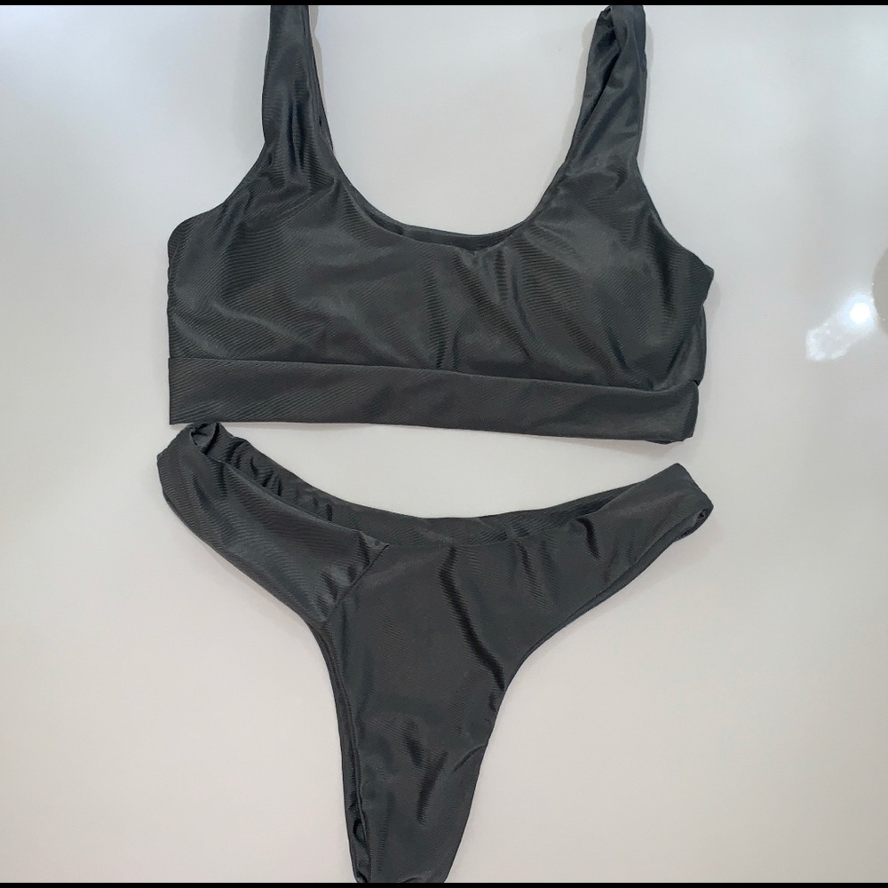 High waisted bikini